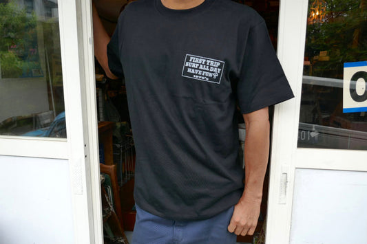 First Trip Surf All Day ファーストトリップ ブラック×ホワイト オリジナル Tシャツ 新品 アパレル