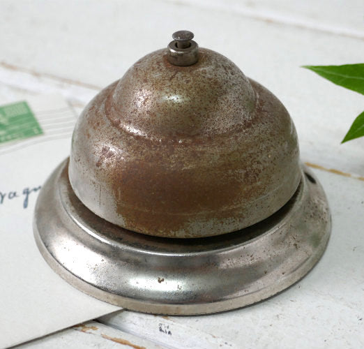 シャビー メタル製 アンティーク 呼び鈴 コールベル 卓上ベル ホテルベル USA