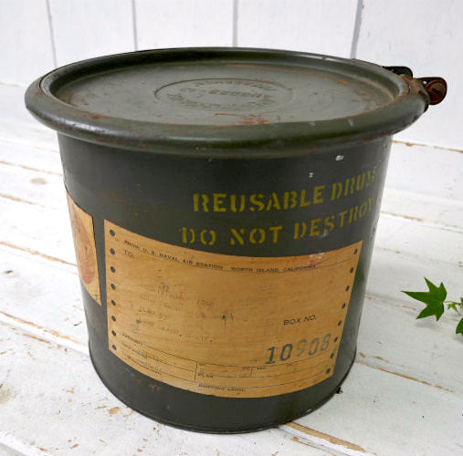 USミリタリー US NAVAL CALIFORNIA メタル製 50's ヴィンテージ コンテナ 缶 スチール缶 ドラム ステンシル