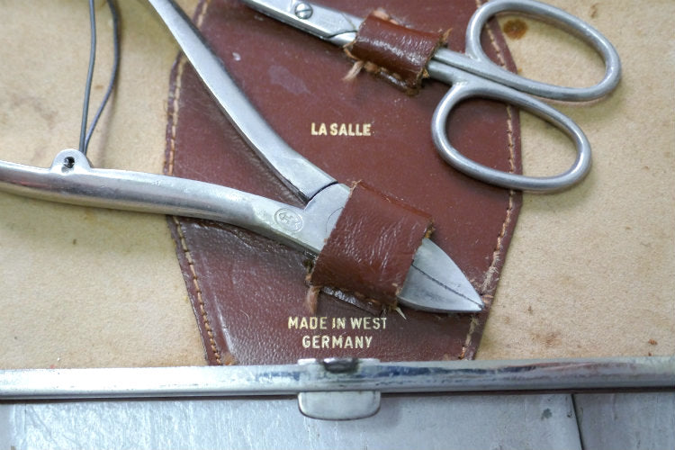 LA SALLE 西ドイツ WESTERN GERMANY レザー製 ヴィンテージ ネイルケア トラベルキット
