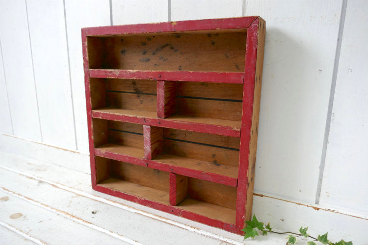 木製 シャビー 赤 仕切り付き ヴィンテージ シェルフ 飾り棚 コレクションボックス USA