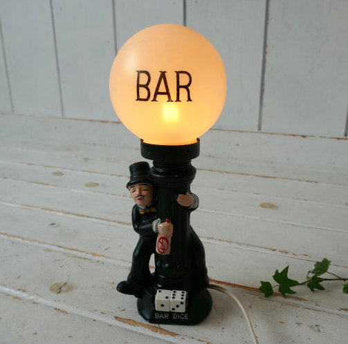BAR Enesco社 セラミック製 サイコロ付き ヴィンテージ ランプ 卓上ランプ 照明 バーサイン 里帰り品