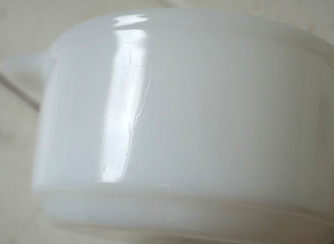 Dynaware PYR-O-REY ミルクガラス製 花柄 ヴィンテージ ボウル キャセロール 小 耐熱容器 食器 グラタン皿
