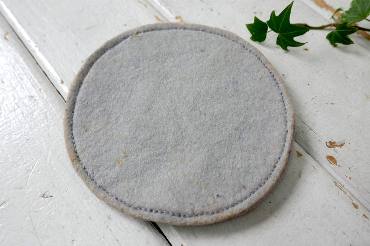 ラウンド型 ベージュ ブラウン ヴィンテージ シニールワッペン 刺繍ワッペン ファッション USA