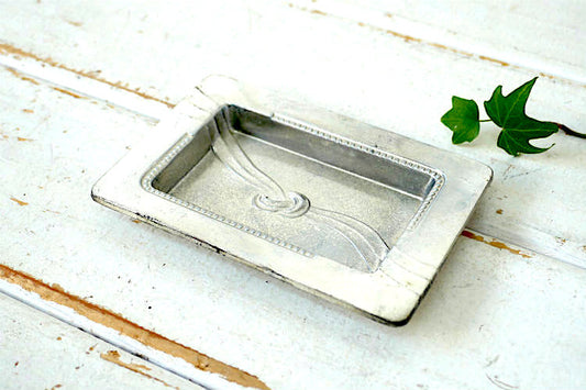 アールデコ メタル 1947-1952 ヴィンテージ 灰皿 アシュトレイ 小物 里帰り品 JAPAN オキュパイド ジャパン