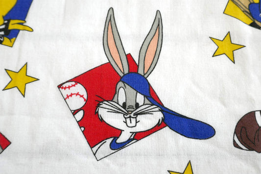 ルーニーテューンズ トゥイーティー バッグスバニー 野球 ベースボール アメフト カーテン生地 ファブリック USA キャラクター
