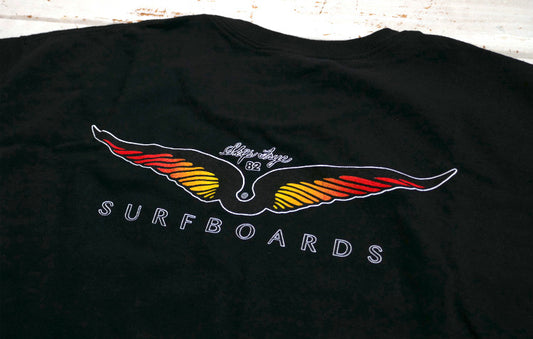 82 限定 Skip Frye スキップフライ Frye Wings サーフィン ブラック×オレンジ Tシャツ ポケットTシャツ Lサイズ ステッカー付き