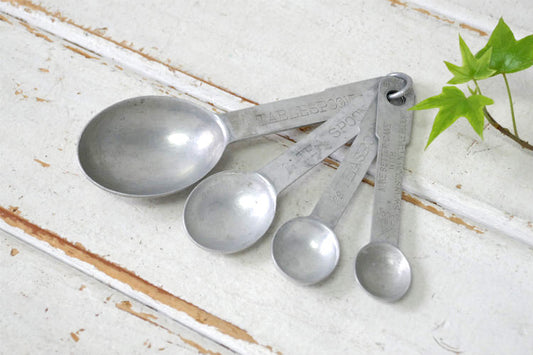 Swans Down Cake Flour 小麦粉ブランド アルミ製 ノベルティ ヴィンテージ メジャーリングスプーン 計量スプーン 4本セット USA