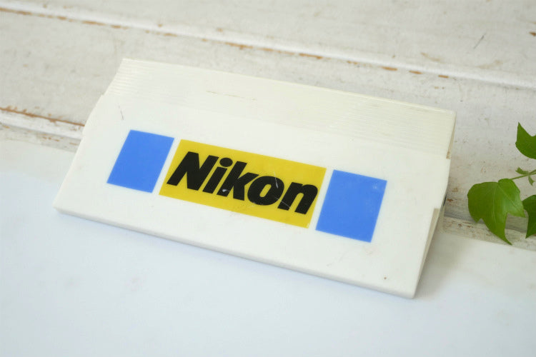 Nikon ニコン カメラメーカー プラスティック製 アドバタイジング  ヴィンテージ バインダー クリップボード USA
