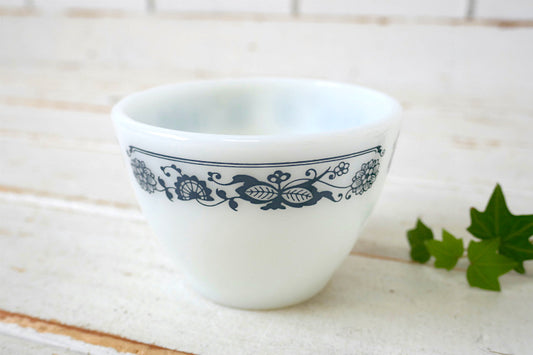 CORNING コーニング オールドタウン ブルーオニオン ミルクガラス製 ヴィンテージ シュガーポット シュガーボウル USA