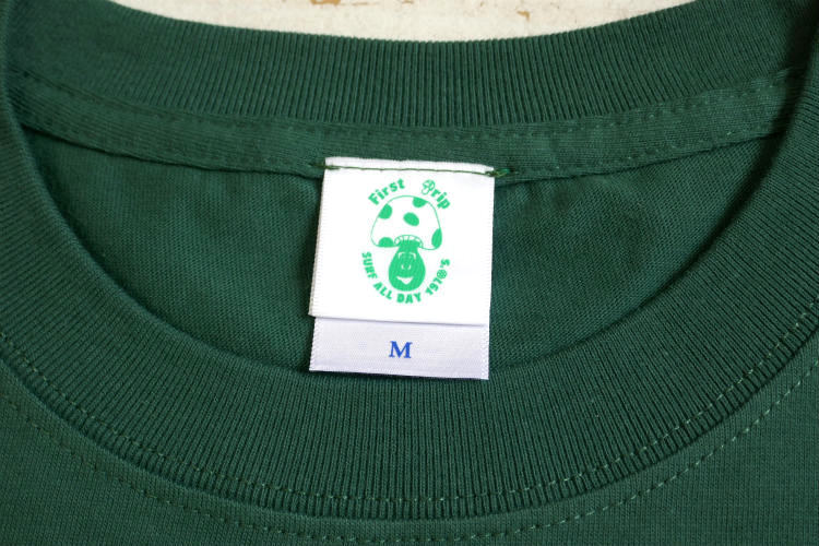 First Trip ファーストトリップ スマイル&キノコ 60's デザイン グリーン オリジナル Tシャツ 新品 アパレル