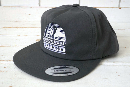 BIRD'S SURF SHED バードサーフシェッド カリフォルニア サンディエゴ サーフショップ ストーン×ホワイト 刺繍 フレックスフィット キャップ 芯なし ステッカー付き