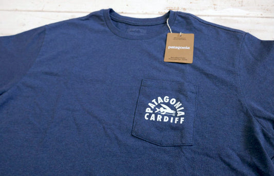 Patagonia パタゴニア カーディフ店限定 フライングフィッシュ オリジナル Tシャツ ポケットTシャツ ステッカー枚付き ブルー