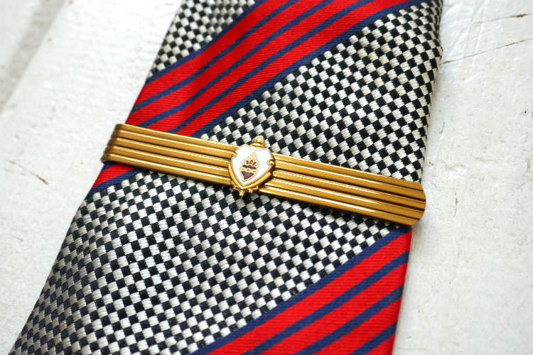 Sacred Heart of Jesus 聖心 イエス キリスト ヴィンテージ タイピン USA タイバー アクセサリー ゴールドトーン