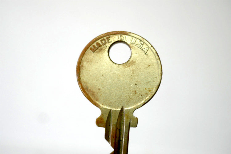 MEDECO SECURITY LOCKS INC medeco 49 MADE IN USA アメリカン アンティーク&ビンテージ 鍵 KEY キー