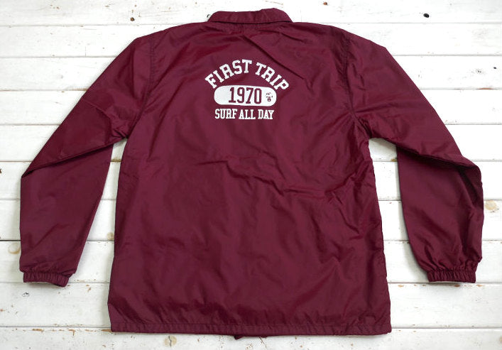 First Trip Surf All Day ファーストトリップ カレッジロゴ コーチジャケット バーガンディ オリジナル 裏地付 Lサイズ