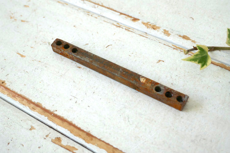 Skillman 白いペンキ付き メタル製 角座&ラッチケース アンティーク ドアノブ ドアレバー 建材 USA Ⅱ