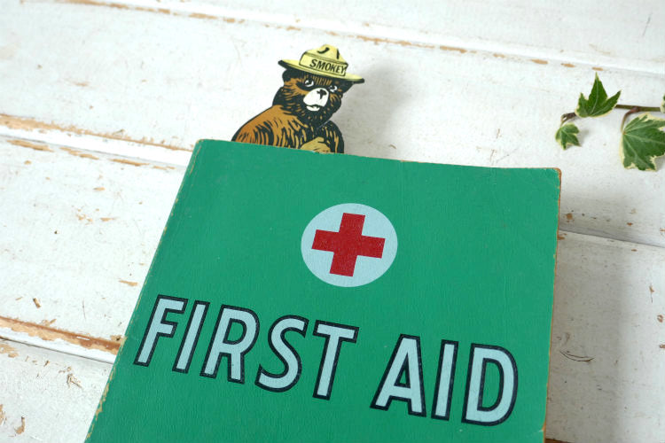 SMOKEY BEAR スモーキーベア アメキャラ ビンテージ 熊 森林火災防止 キャラクター 紙製 ブックマーカー しおり USA