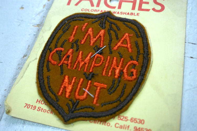 I'M A CAMPING NUT キャンプ大好き バカ! アメリカンジョーク デッドストック ヴィンテージ ワッペン 刺繍 USA