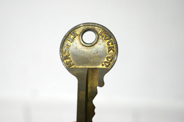 Master MILWAUKEE WIS U.S.A. ヴィンテージ MASTER LOCK CO マスターロック OLD キー 真鍮製 鍵