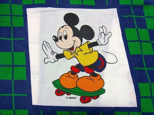 【ミッキーマウス】チェック柄・ヴィンテージ・フラットシーツ(1/2) USA