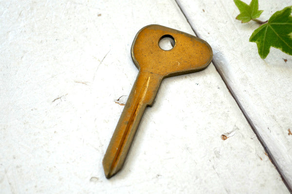 VW フォルクスワーゲン CURTIS V-28 ビンテージ・自動車 ブランクキー・US KEY