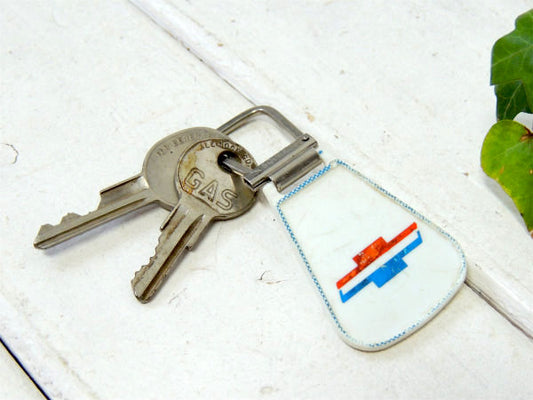 【CHEVROLET・シボレー】アメ車・ビンテージ・キーホルダー・鍵2本付き・ゼネラルモーターUSA