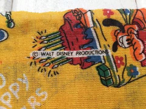 ミッキー&フレンズ 激レア!ミッキーマウス・生誕50周年記念・ヴィンテージ・ファブリック・生地