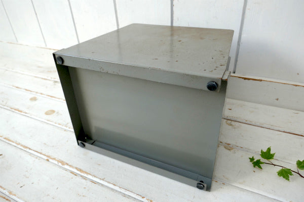 インダストリアル シルバーグレー 工業系 メタル製 ヴィンテージ 書類スタンド ブックスタンド オフィス用品 USA