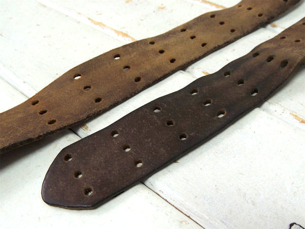 Harness Steerhide ヴィンテージ・3つ穴・OLD・レザーベルト・ベルト・古着 USA