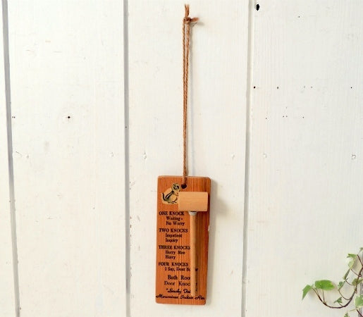 【Smoky Falls】ハンマー付き・木製・ヴィンテージ・ドアノッカー/壁飾り