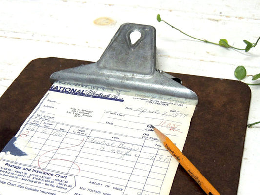 【Buill】オフィス&文房具・ヴィンテージ・クリップボード・バインダー・NBAバスケ・シール付き