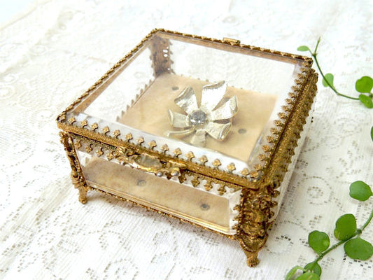 【スイス製】全面・ベベルガラス・猫脚・アンティーク・ジュエリーボックス/宝石箱/アクセサリーケース