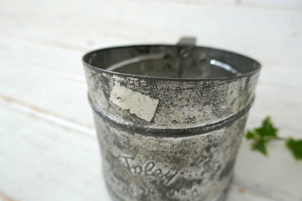 Foley シャビー ティン製 ヴィンテージ フラワーシフター 粉ふるい キッチン用品 アメリカ