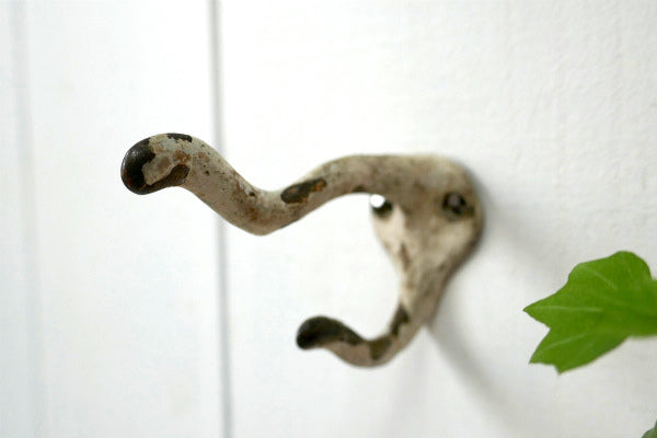 アイアン製ペンキ・ホワイト・アンティーク・ウォールフック・フック・インダストリアル・工業系