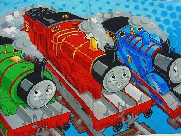機関車トーマスとなかまたち キャラクター生地 USED ピロケース 枕カバー トーマス&ジェームス&パーシー