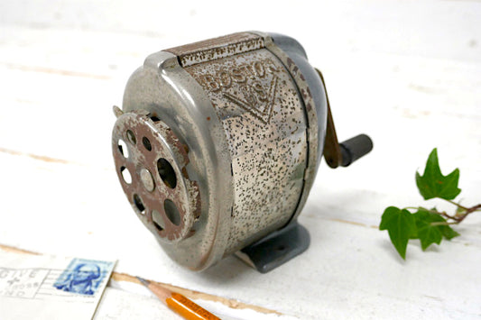 BOSTON KS ボストン・工業系・ヴィンテージ・ペンシルシャープナー・鉛筆削り USA