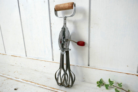 EKCO A&J 木製ハンドル 手動式 ヴィンテージ ハンドミキサー 泡立て器 キッチンツール