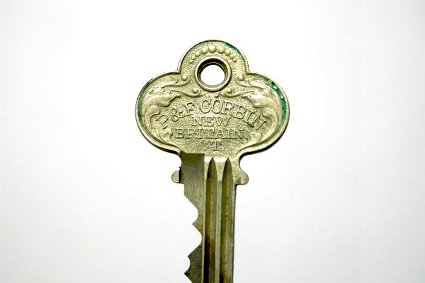 【模様の素敵な鍵・P&F】古鍵・USA・アンティーク・キー・Key・NEW BRITAIN