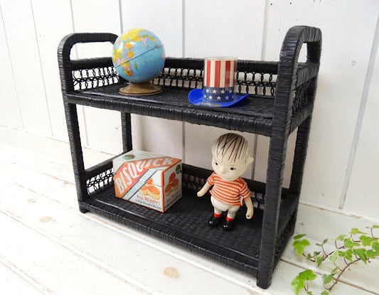 黒色の2段式・ヴィンテージ・ウィッカーシェルフ/飾り棚/ウォールシェルフ USA