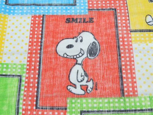 【スマイル・スヌーピー】ピーナッツの仲間・パネル柄・70'ヴィンテージ・ユーズドシーツ(フラット)