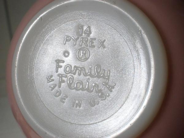 PYREX ファミリーフレア・カスタードカップ