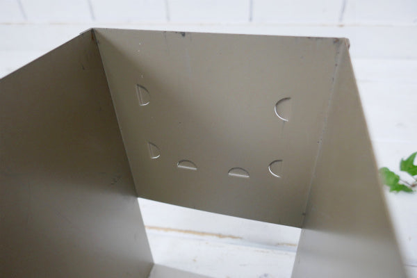 Gaylord Bros Inc 工業系・メタル製・ヴィンテージ・引き出し・ブックスタンド・本立て②