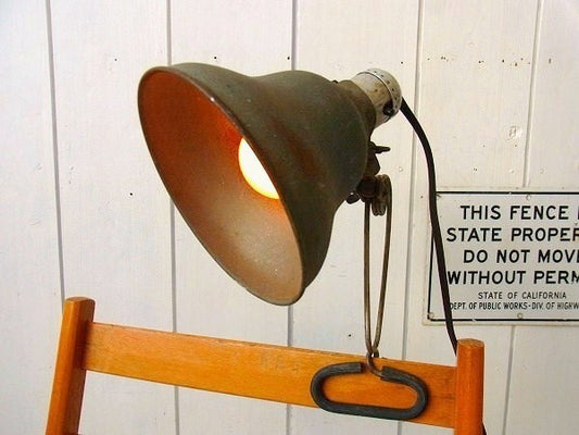 【LEVITON】ブリキ製・ヴィンテージ・クリップライト/ポータブルランプ/照明 USA