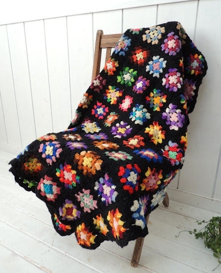 ハンドメイド・レトロ・モチーフ編み・アンティーク・グラニーブランケット・ニットブランケット・大判