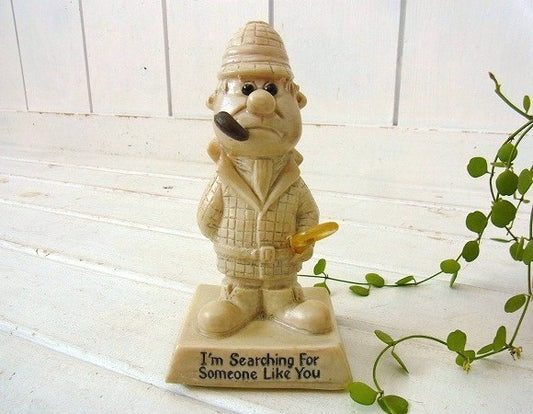 ルーペを持った男性の1970年製・ヴィンテージ・メッセージドール/人形 USA