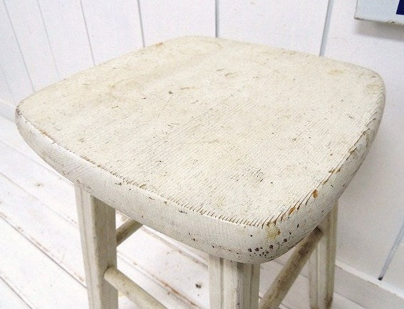 【USA・白色】シャビーな木製イス・アンティーク・スツール・チェア・椅子