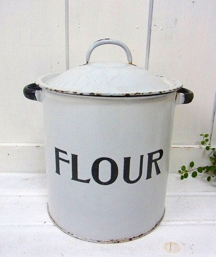 FLOUR 英国 イギリス製 アンティーク ホーロー製 フラワー缶 両手鍋 保存容器