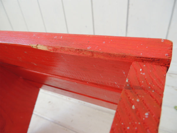 USA!英文字入りの赤色・ヴィンテージ・木製ステップスツール/踏み台/子供イス