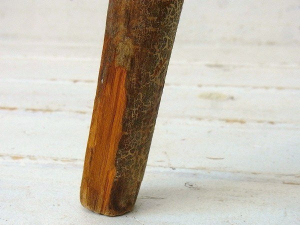 白いペンキの付いたアンティーク・木製スツール/チェア/ラウンドスツール/丸イス USA